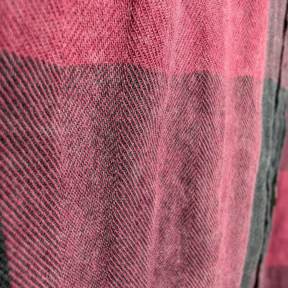 Thread & Supply Burgundy Red & Black Plaid Button Down Top Women Small - Picture 9 of 9